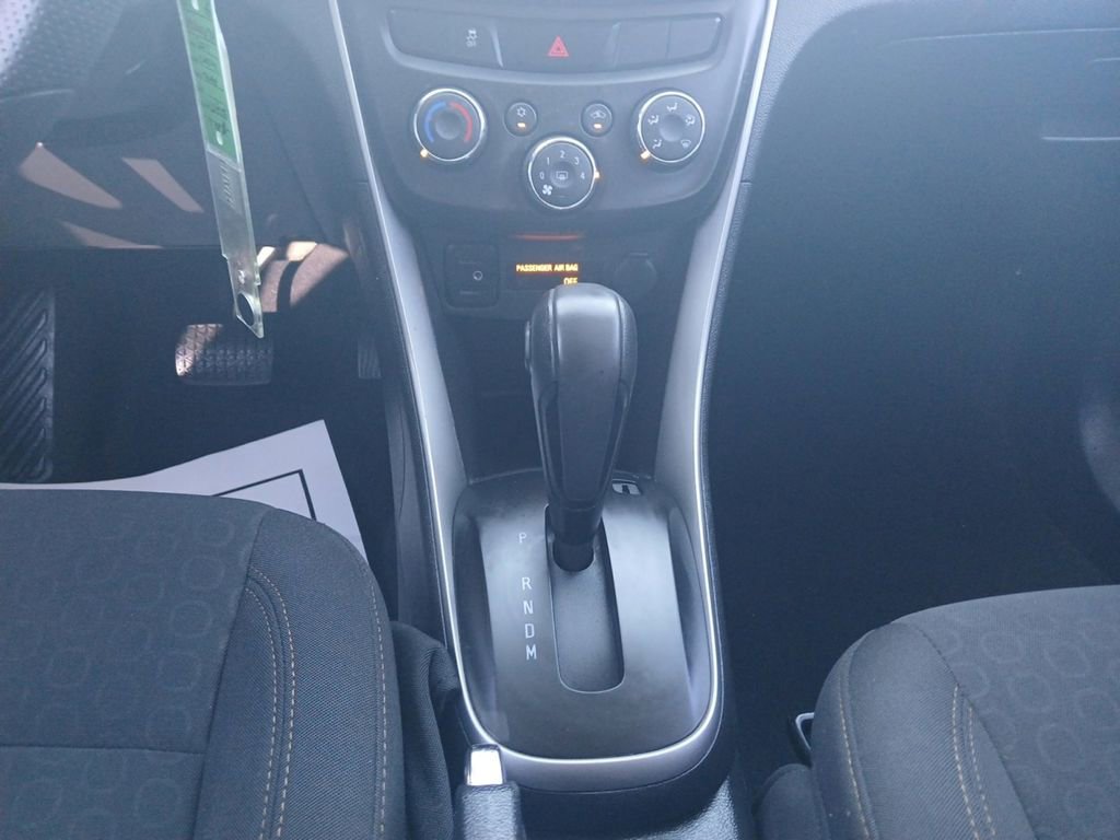 Used 2017 Chevrolet Trax LS image 13