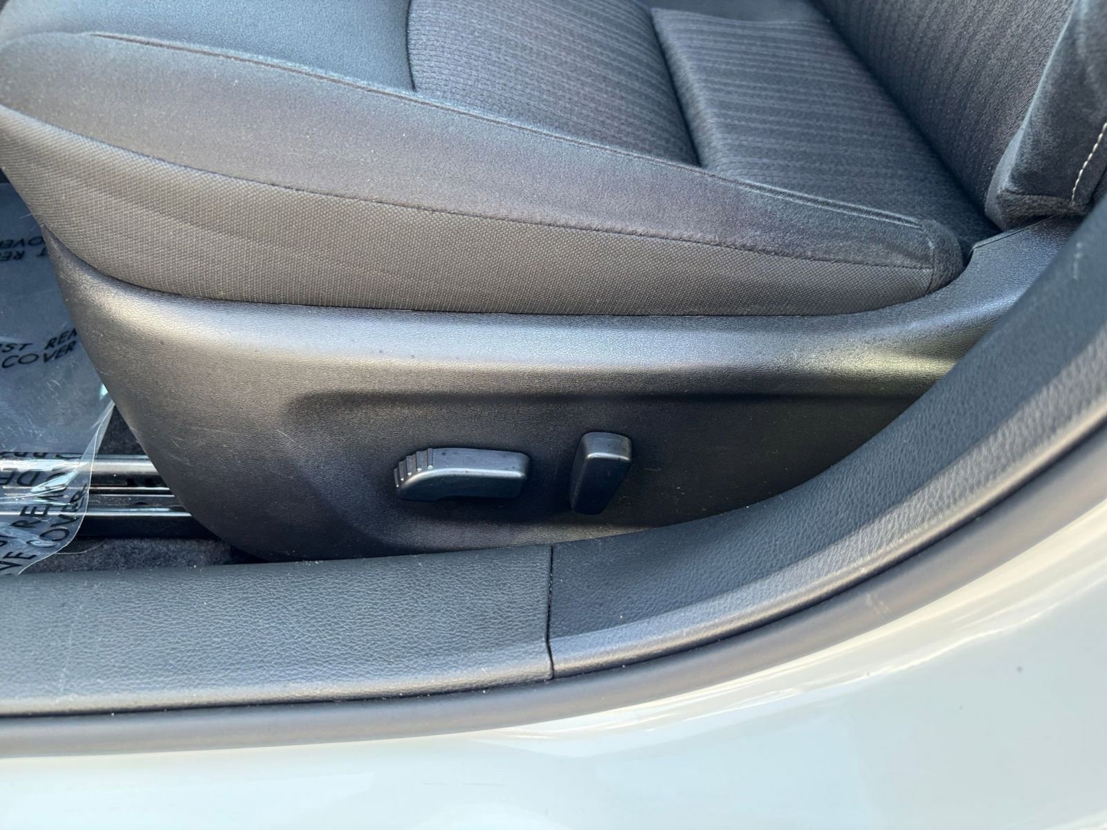 Used 2025 Nissan Altima 2.5 SV FWD image 22