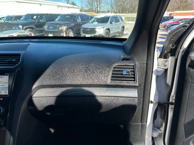 Used 2019 Ford Explorer XLT w/ Equipment Group 202A image 38