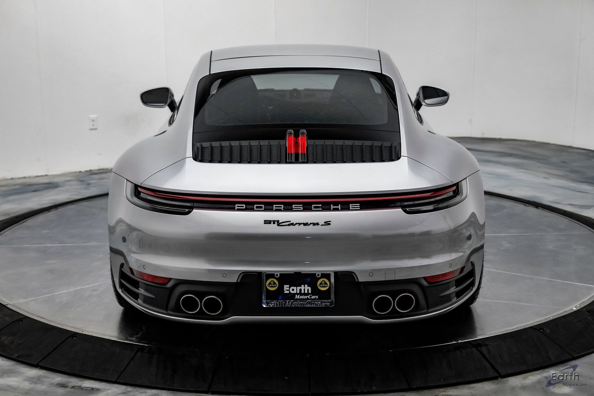 Used 2024 Porsche 911 Carrera S w/ Premium Package image 12