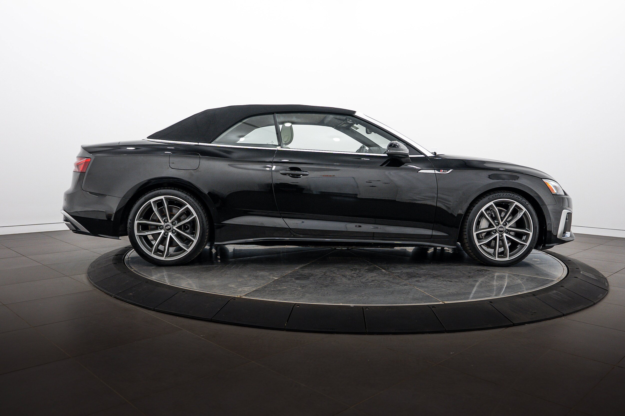 Certified 2023 Audi A5 2.0T Premium Plus w/ Premium Plus AWD/4WD image 30