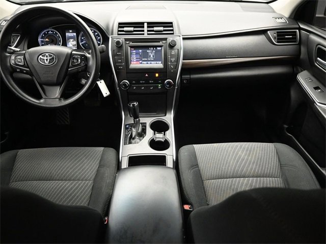 Used 2016 Toyota Camry LE image 22