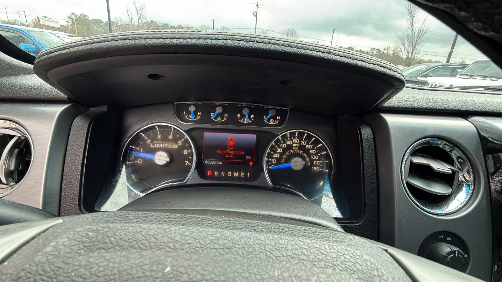 Used 2014 Ford F150 Limited image 30