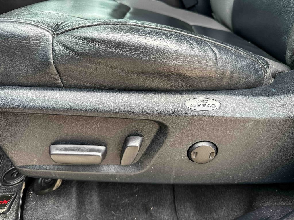 Used 2018 Toyota Tundra Limited image 15