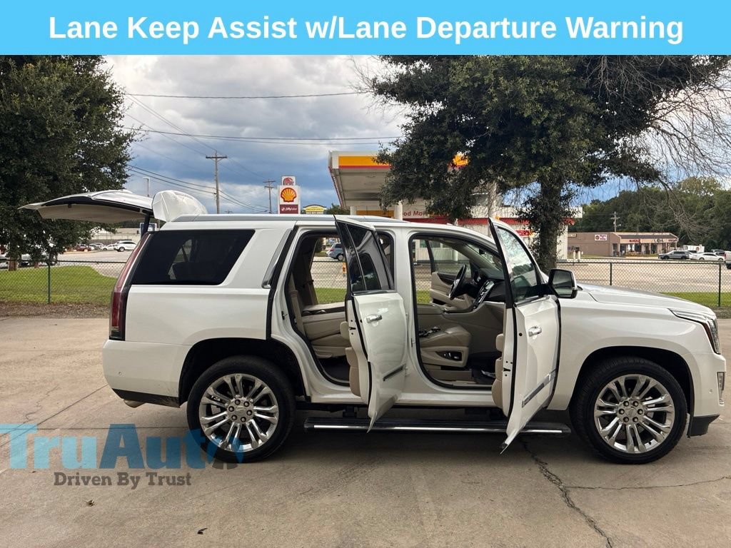 Used 2017 Cadillac Escalade Premium Luxury w/ LPO, Radiant Package AWD/4WD image 19
