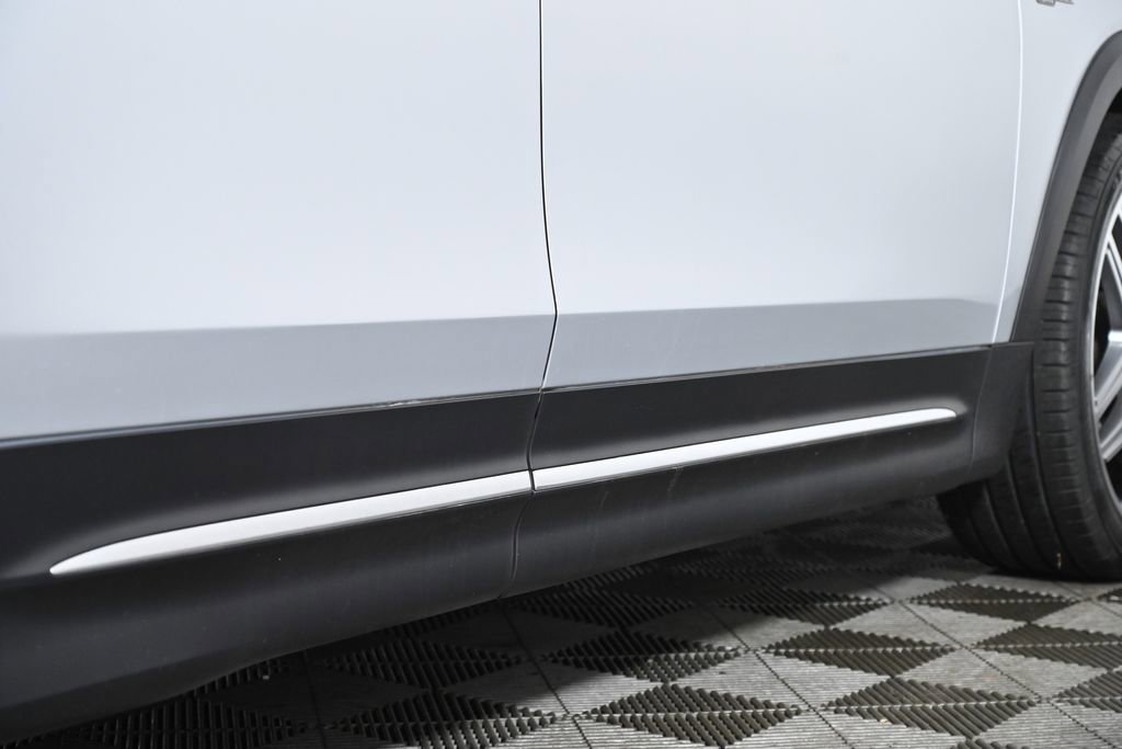 Used 2022 Mercedes-Benz GLB 35 AMG 4MATIC image 11