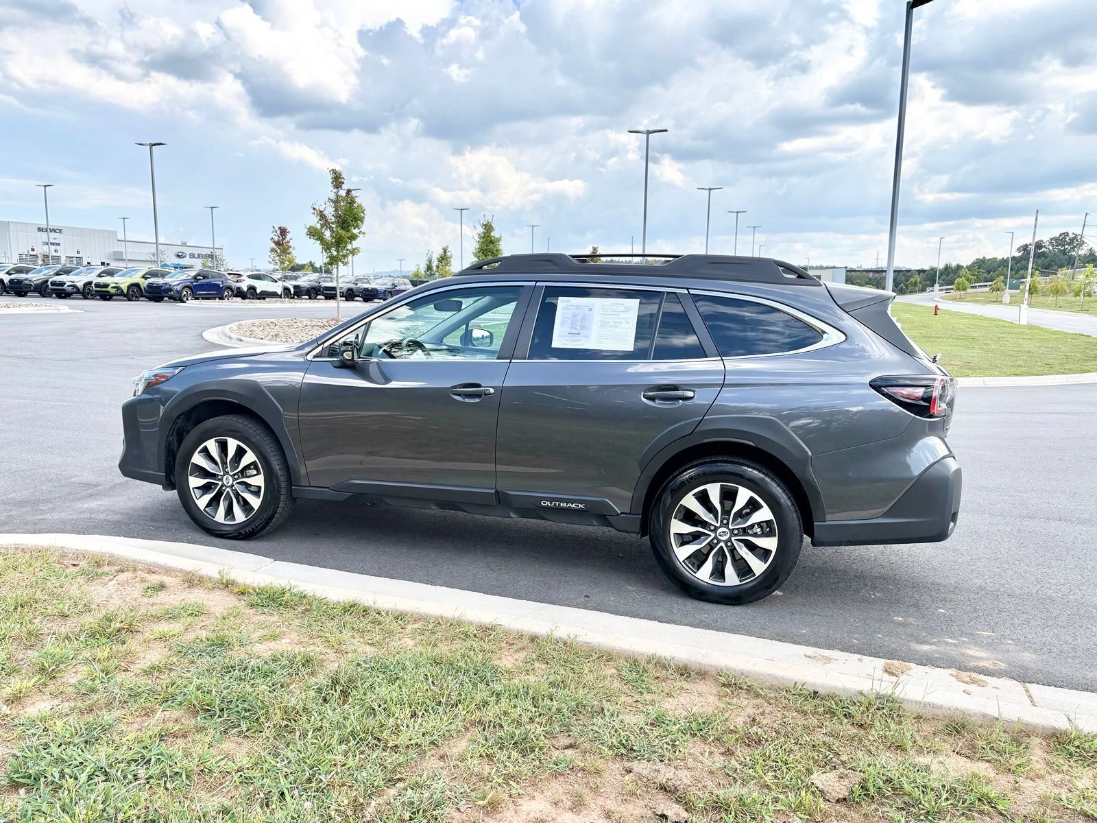 Certified 2024 Subaru Outback Limited XT AWD/4WD image 5