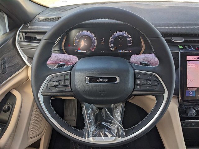 New 2025 Jeep Grand Cherokee Limited image 17