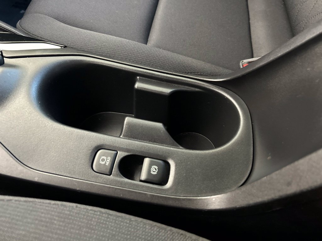 Used 2025 Toyota Corolla LE FWD image 45