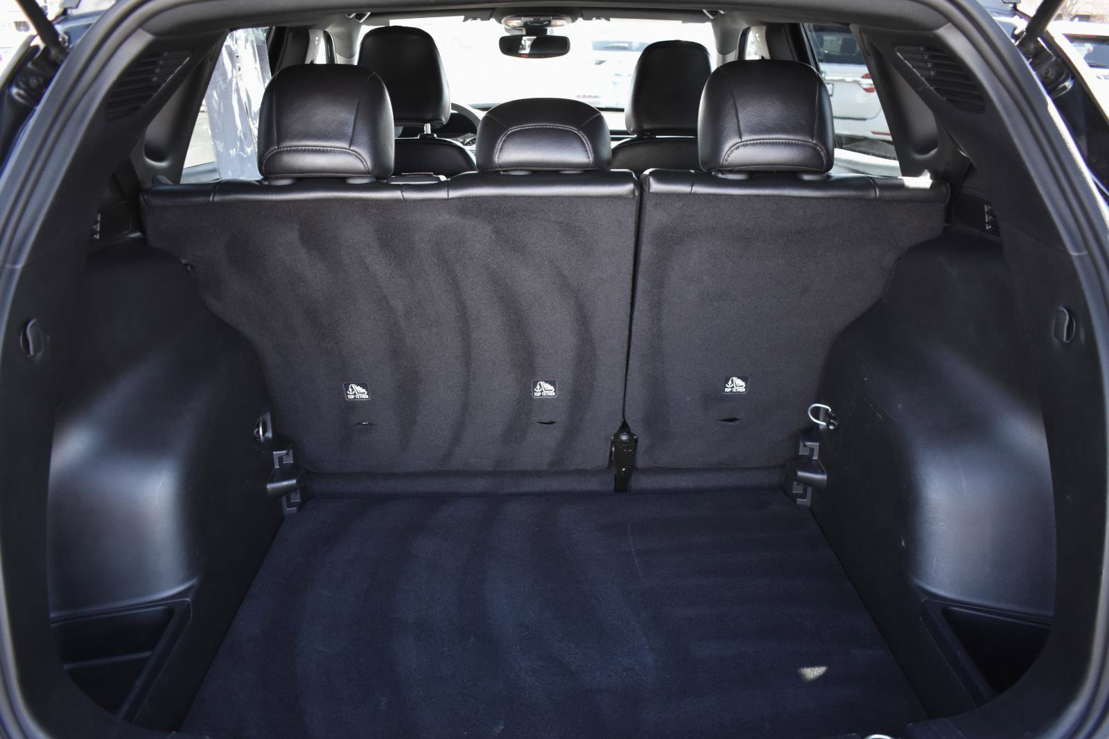 Used 2025 Jeep Compass Limited image 18