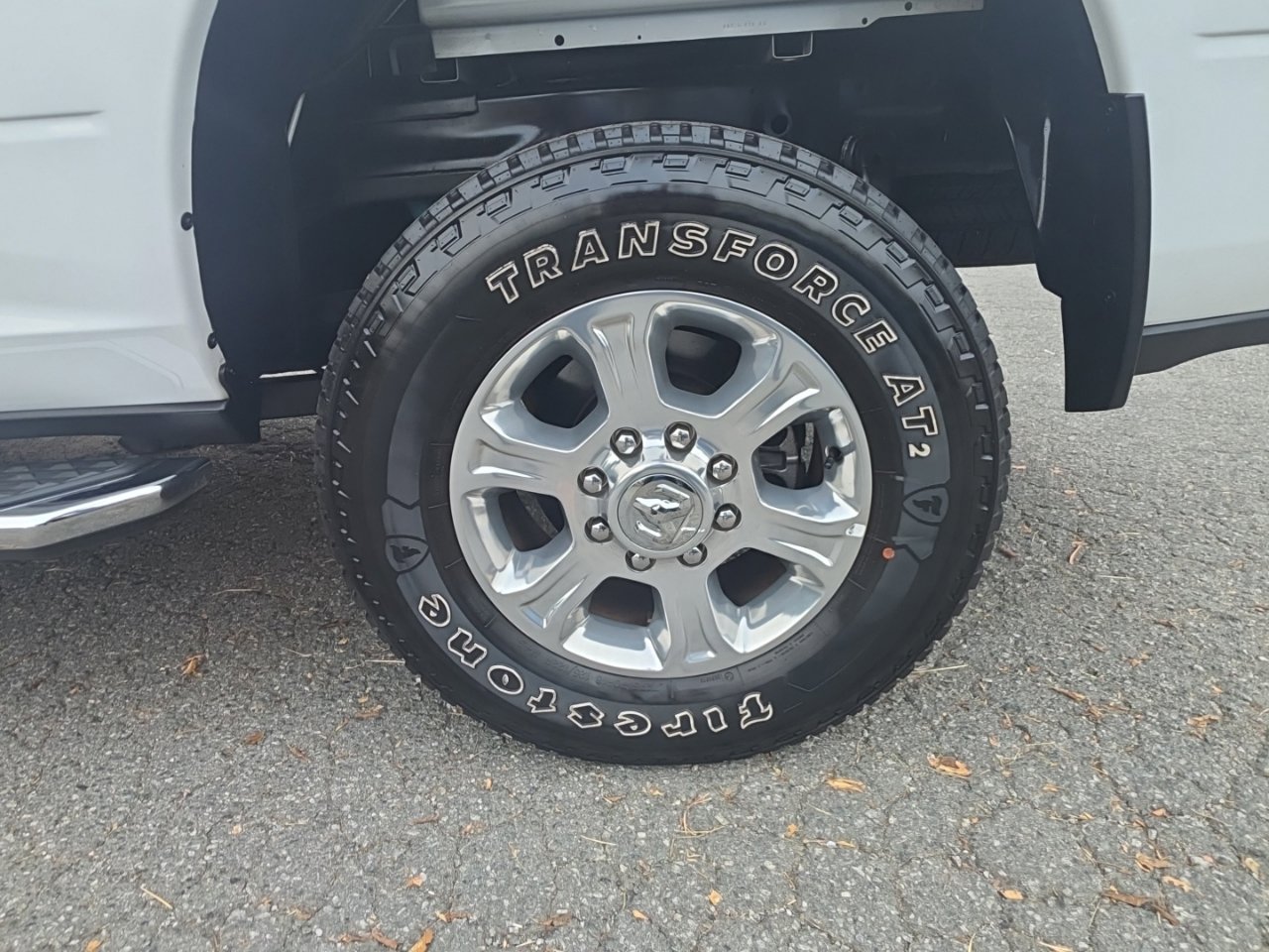 Used 2025 RAM 2500 Big Horn AWD/4WD image 10
