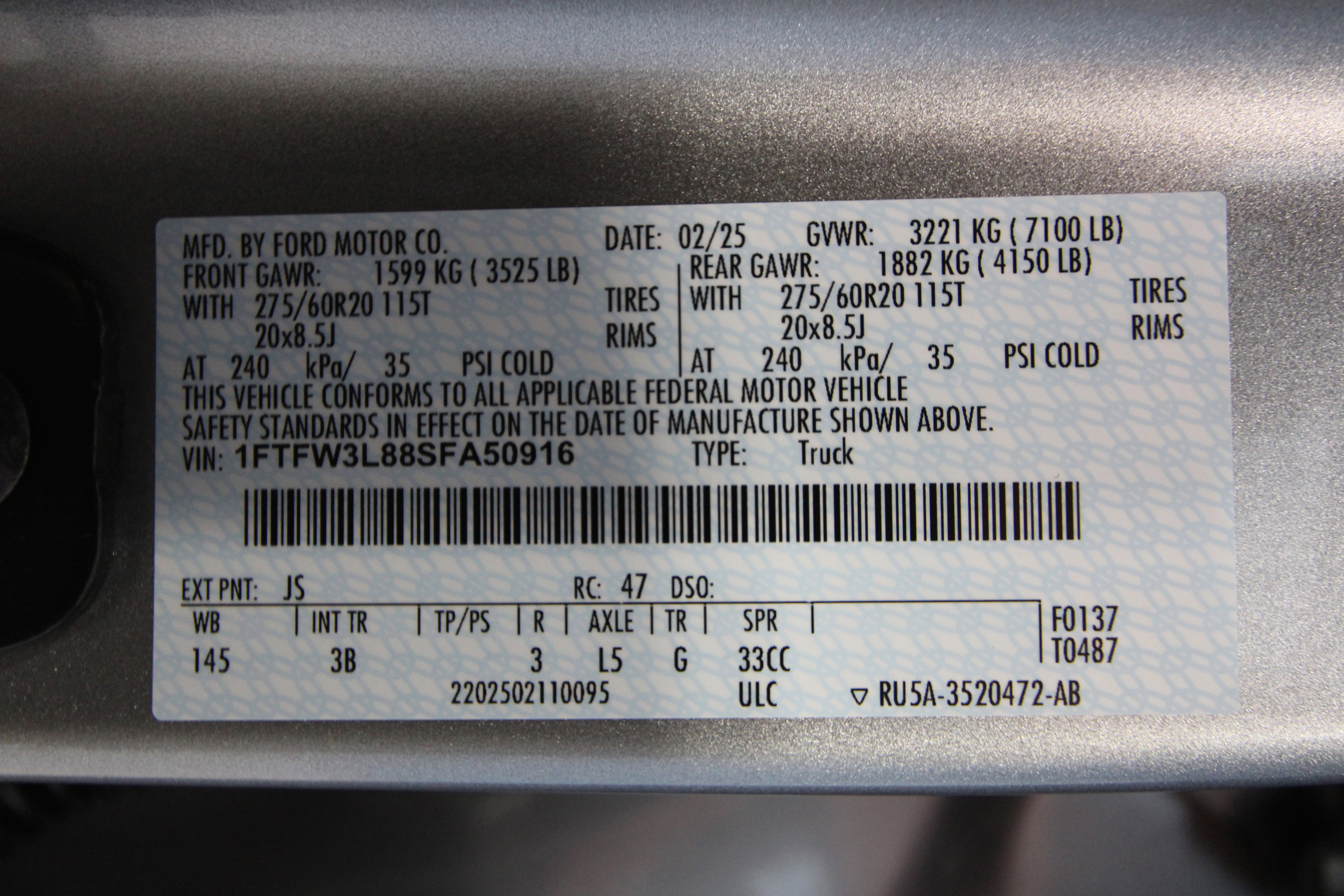 New 2025 Ford F150 XLT w/ Equipment Group 303A High image 41