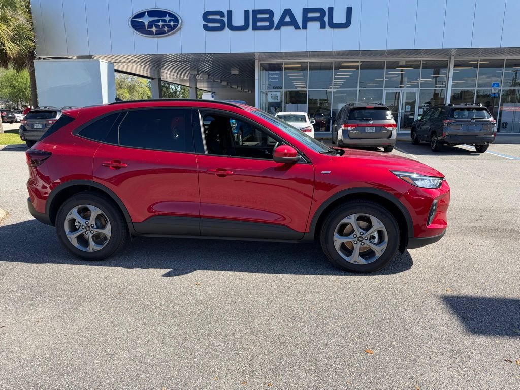 Used 2026 Ford Escape ST-Line Select w/ Tech Pack #1 AWD/4WD video 2
