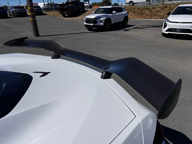 Used 2024 Chevrolet Corvette Z06 w/ Z07 Performance Package image 15