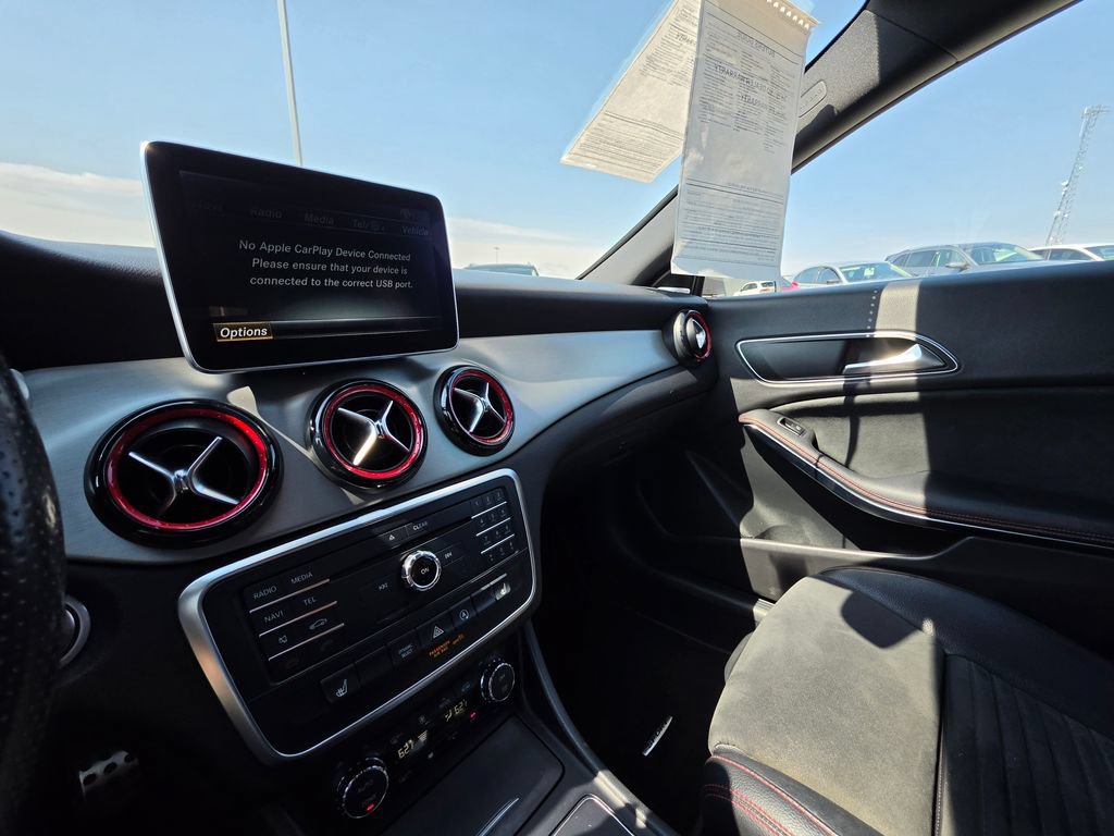 Used 2016 Mercedes-Benz CLA 250 image 15