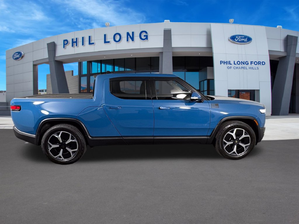 Used 2023 Rivian R1T Adventure Dual AWD/4WD image 6