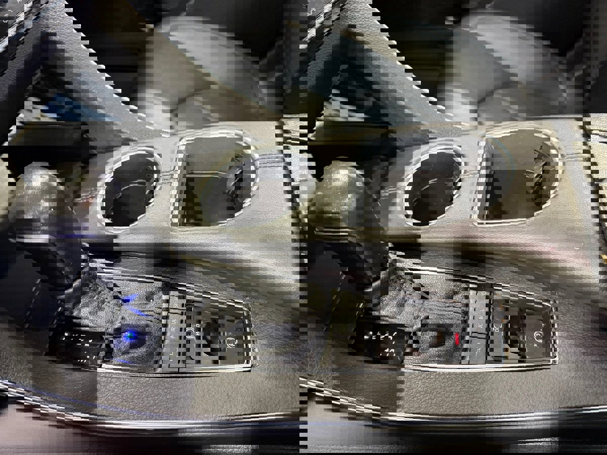 Used 2022 Toyota Avalon XLE image 20