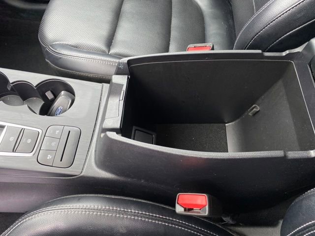 Used 2022 Ford Escape Titanium AWD/4WD image 14