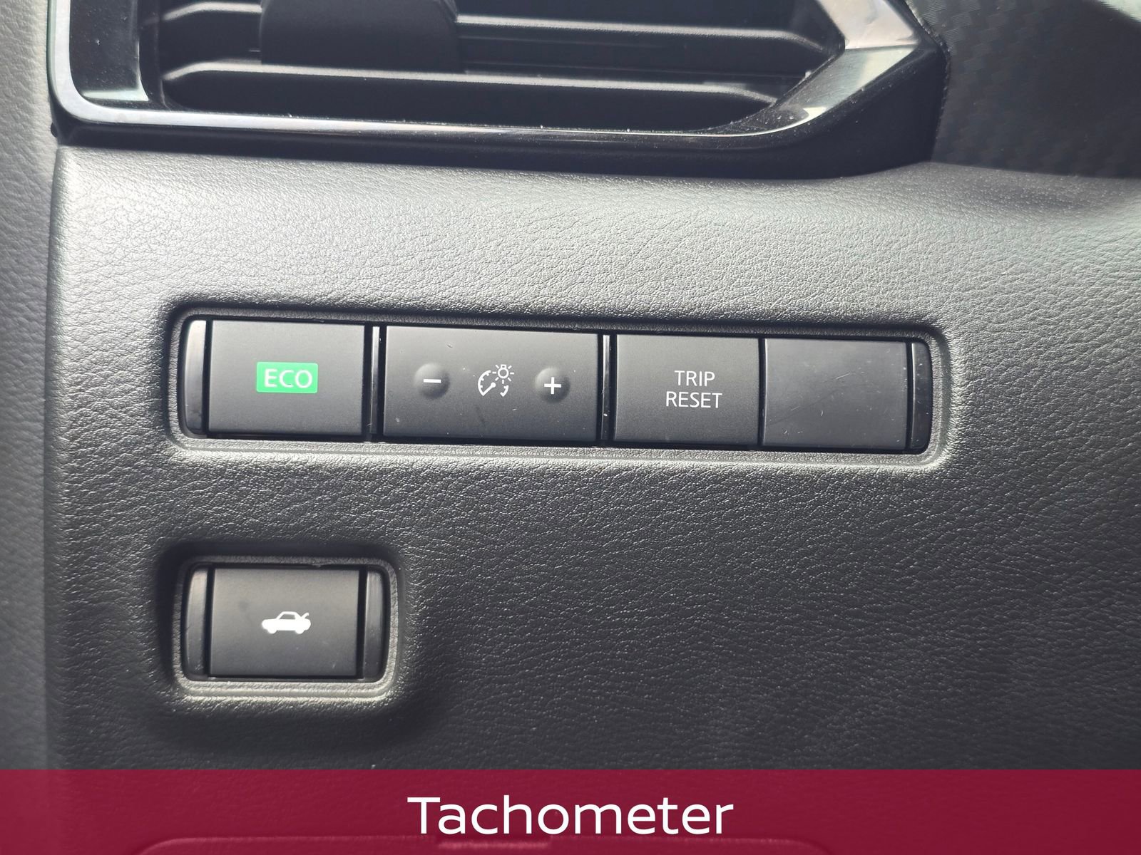 Used 2022 Nissan Sentra SV image 16