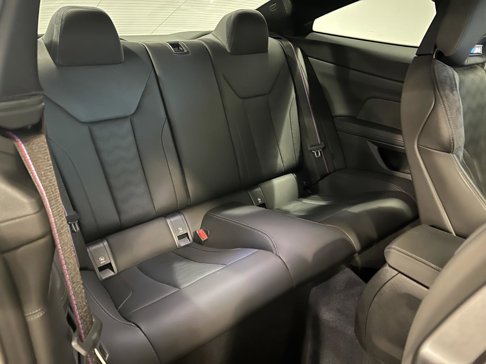 Used 2024 BMW M4 Competition w/ Executive Package image 38