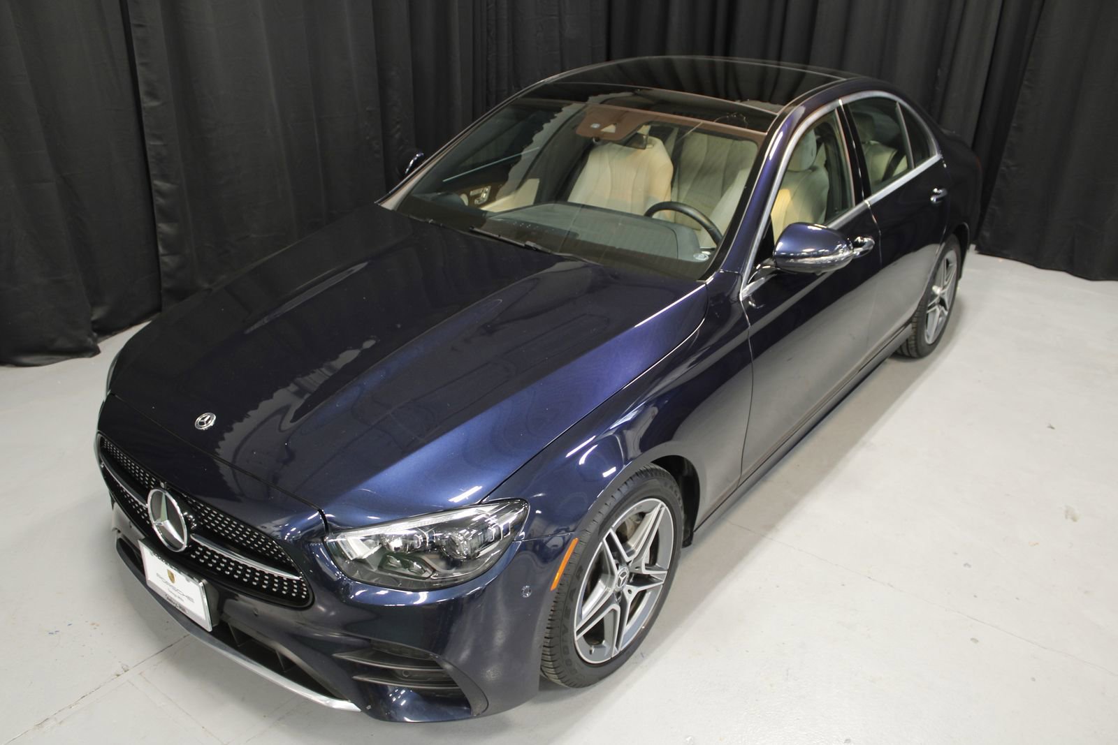 Used 2022 Mercedes-Benz E 350 4MATIC Sedan image 9