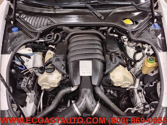 Used 2013 Porsche Panamera 4 image 9