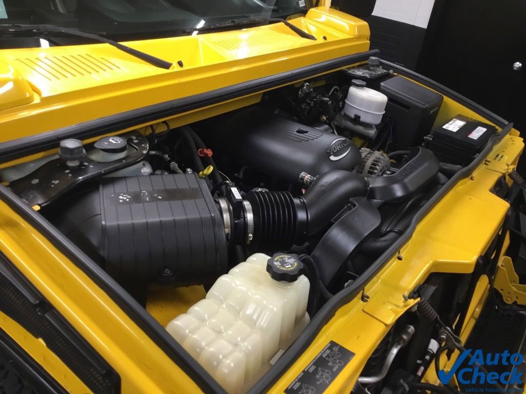 Used 2003 HUMMER H2 w/ Preferred Equipment Group image 45
