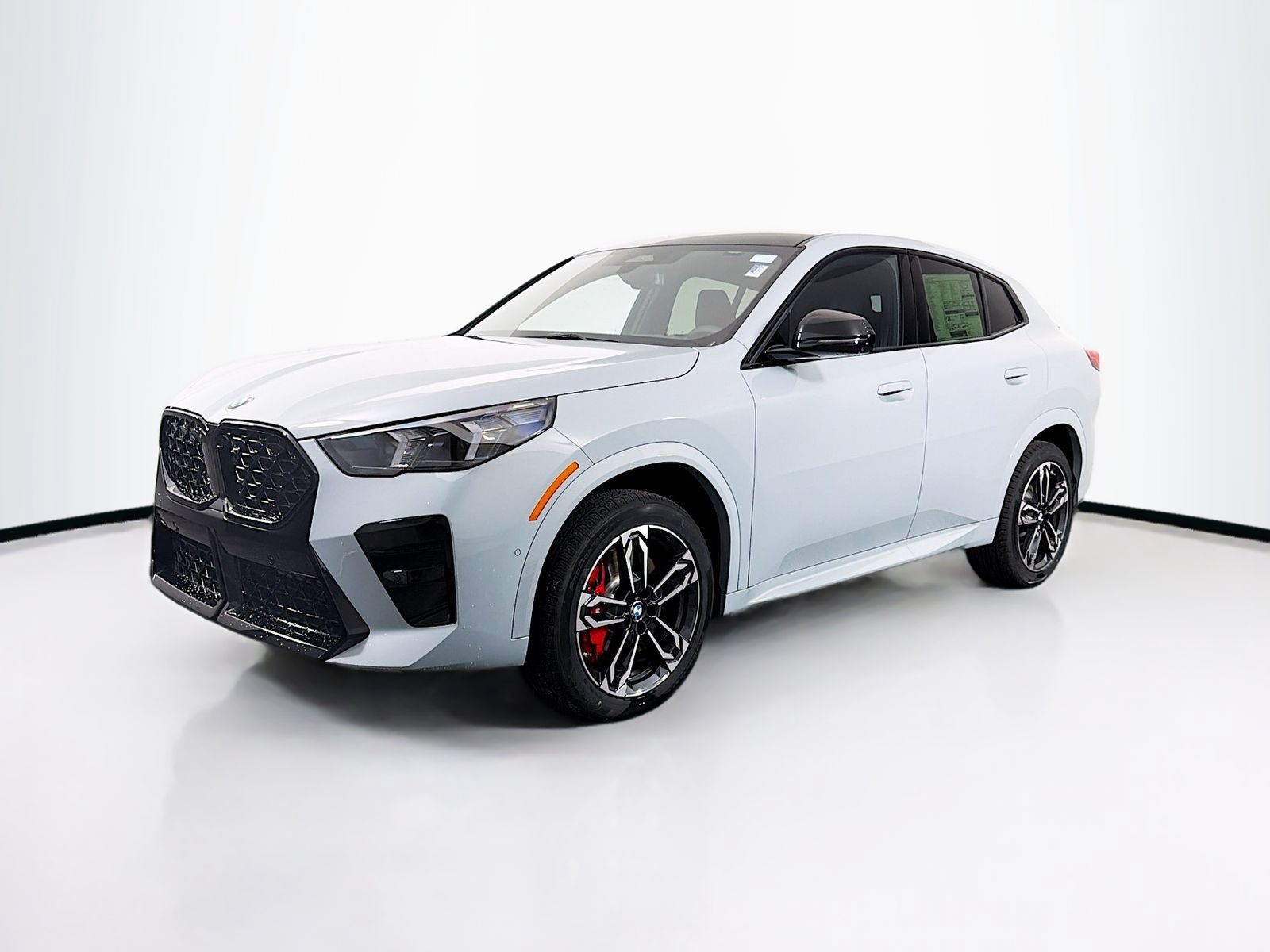 New 2026 BMW X2 xDrive28i w/ Technology Package AWD/4WD image 3