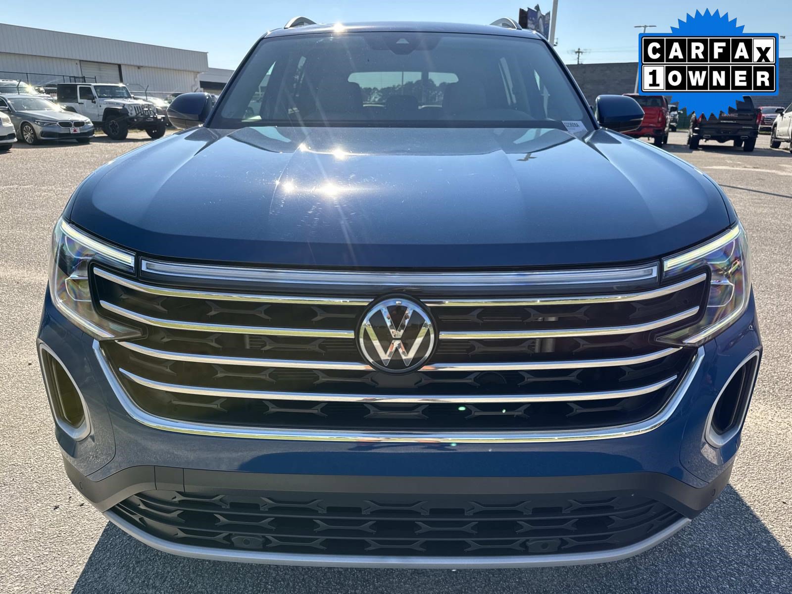 Used 2025 Volkswagen Atlas SE FWD image 9