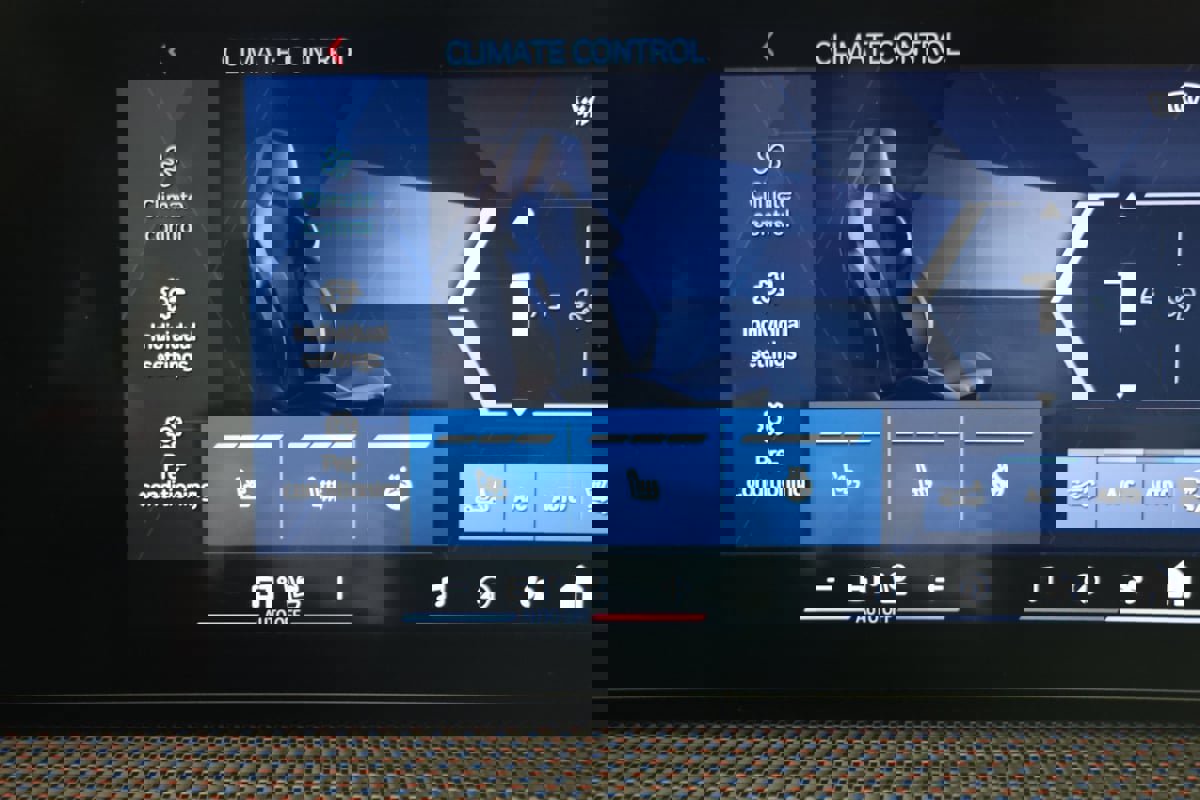 Used 2026 BMW XM Label Red image 9