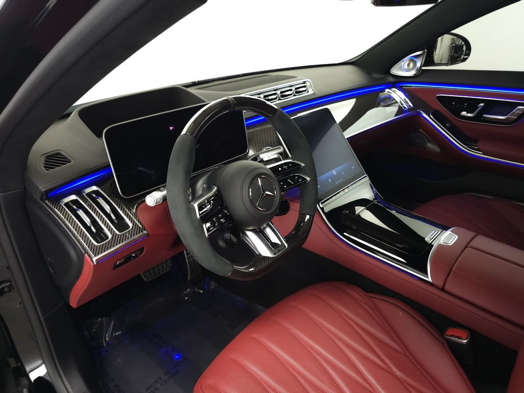 Used 2024 Mercedes-Benz S 63 AMG S image 9