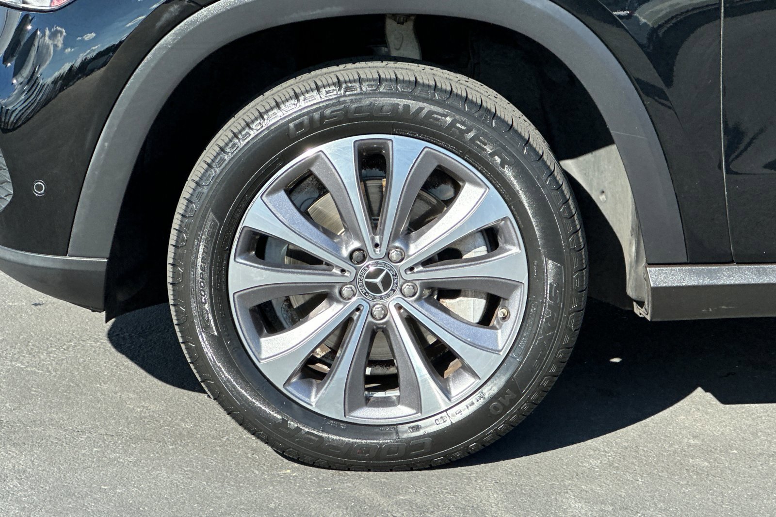 Certified 2022 Mercedes-Benz GLE 350 4MATIC w/ Premium Package image 26