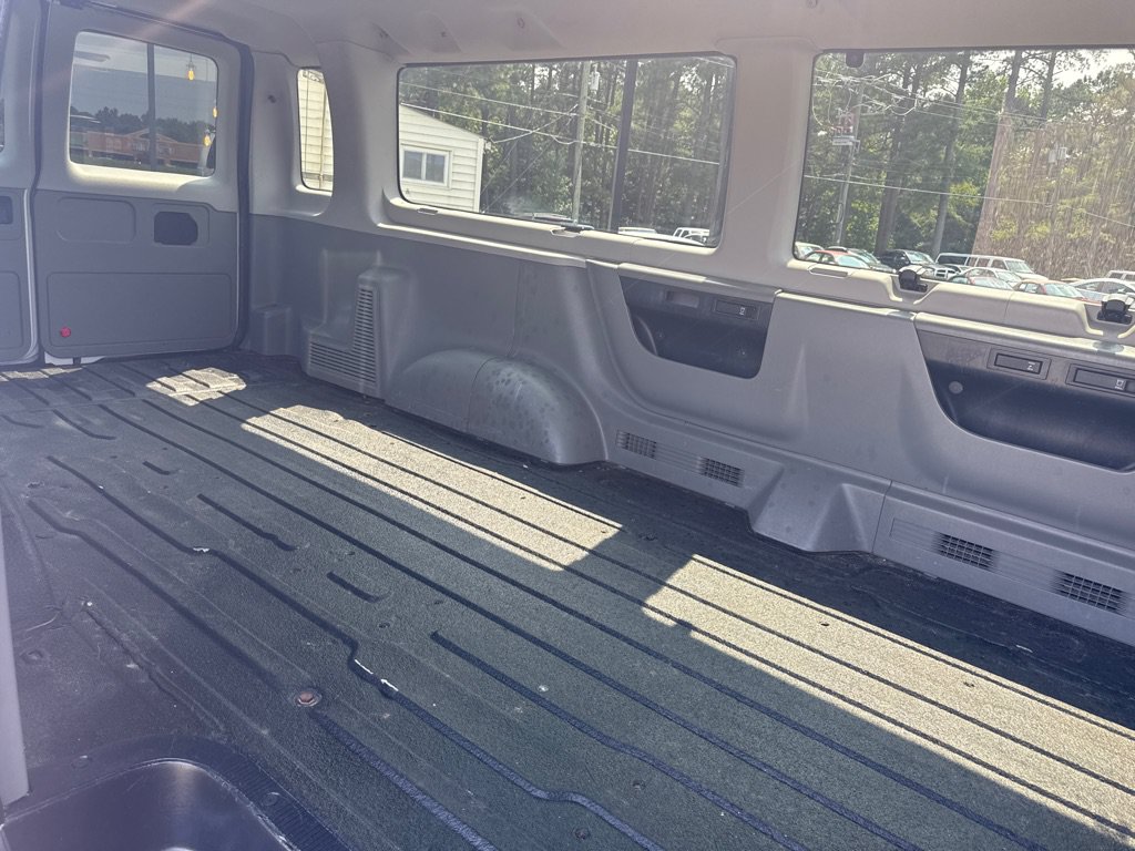 Used 2013 Ford E-350 and Econoline 350 XLT RWD image 24