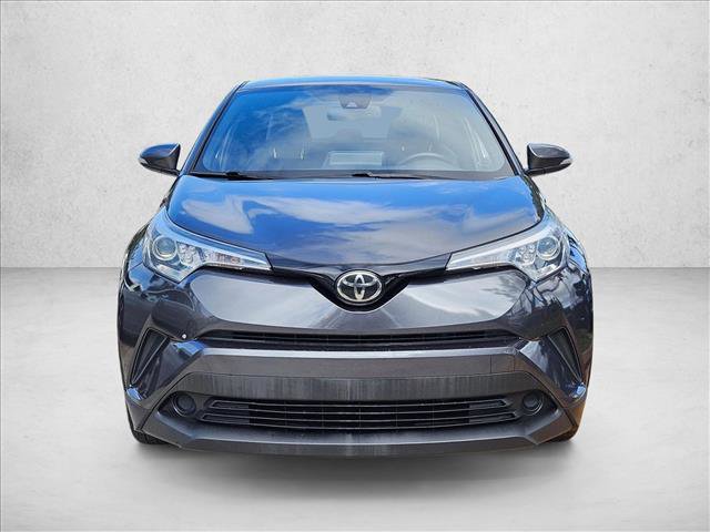 Used 2019 Toyota C-HR XLE image 2
