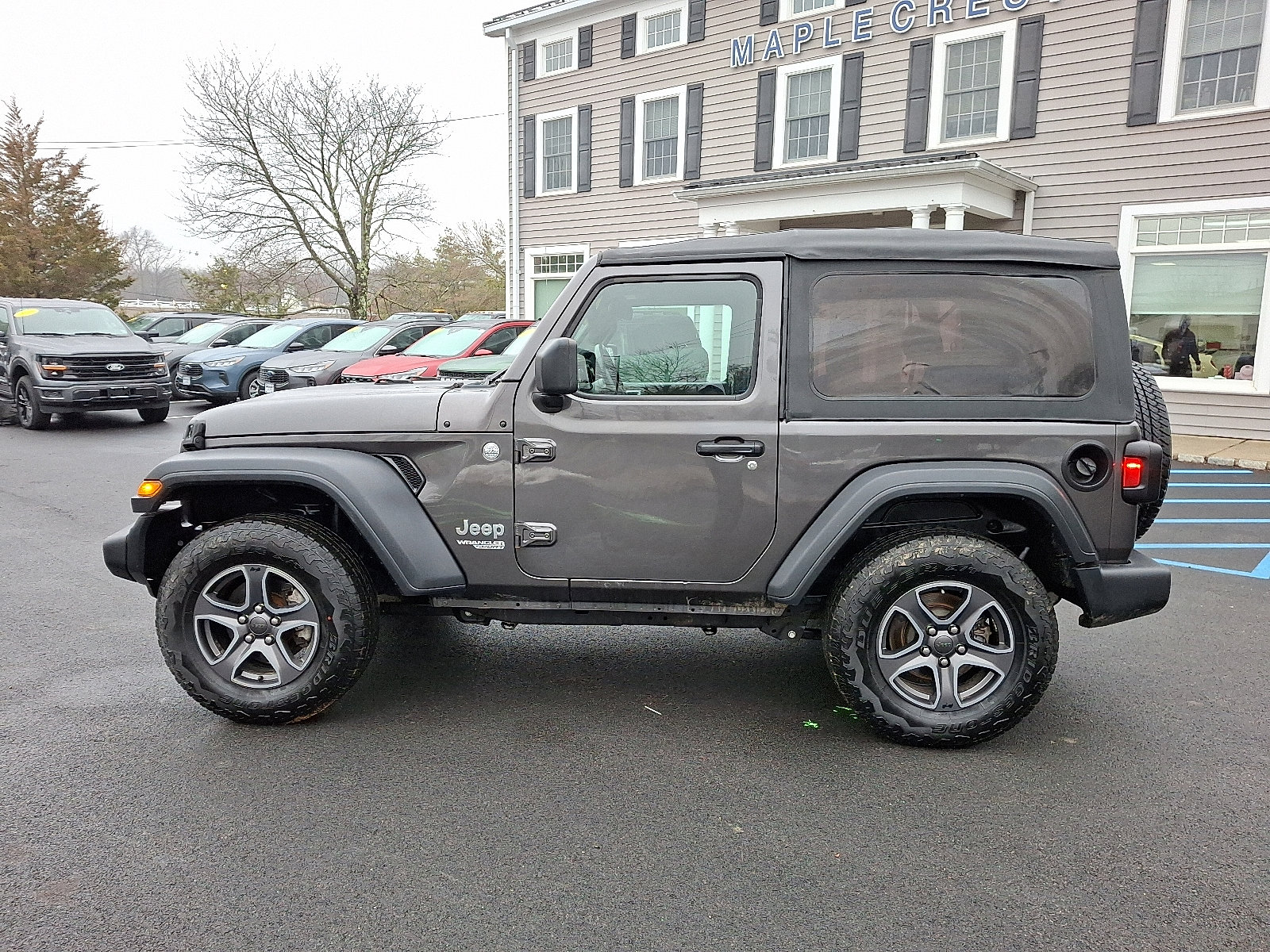 Used 2019 Jeep Wrangler Sport image 8