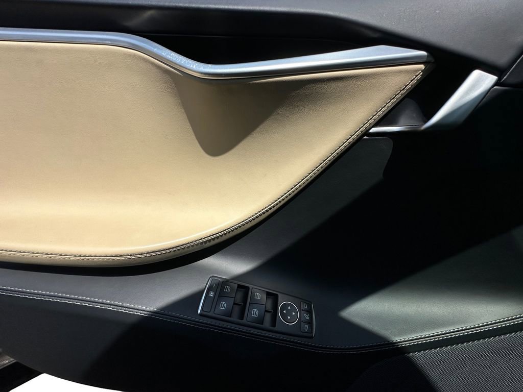 Used 2017 Tesla Model S 100D image 11