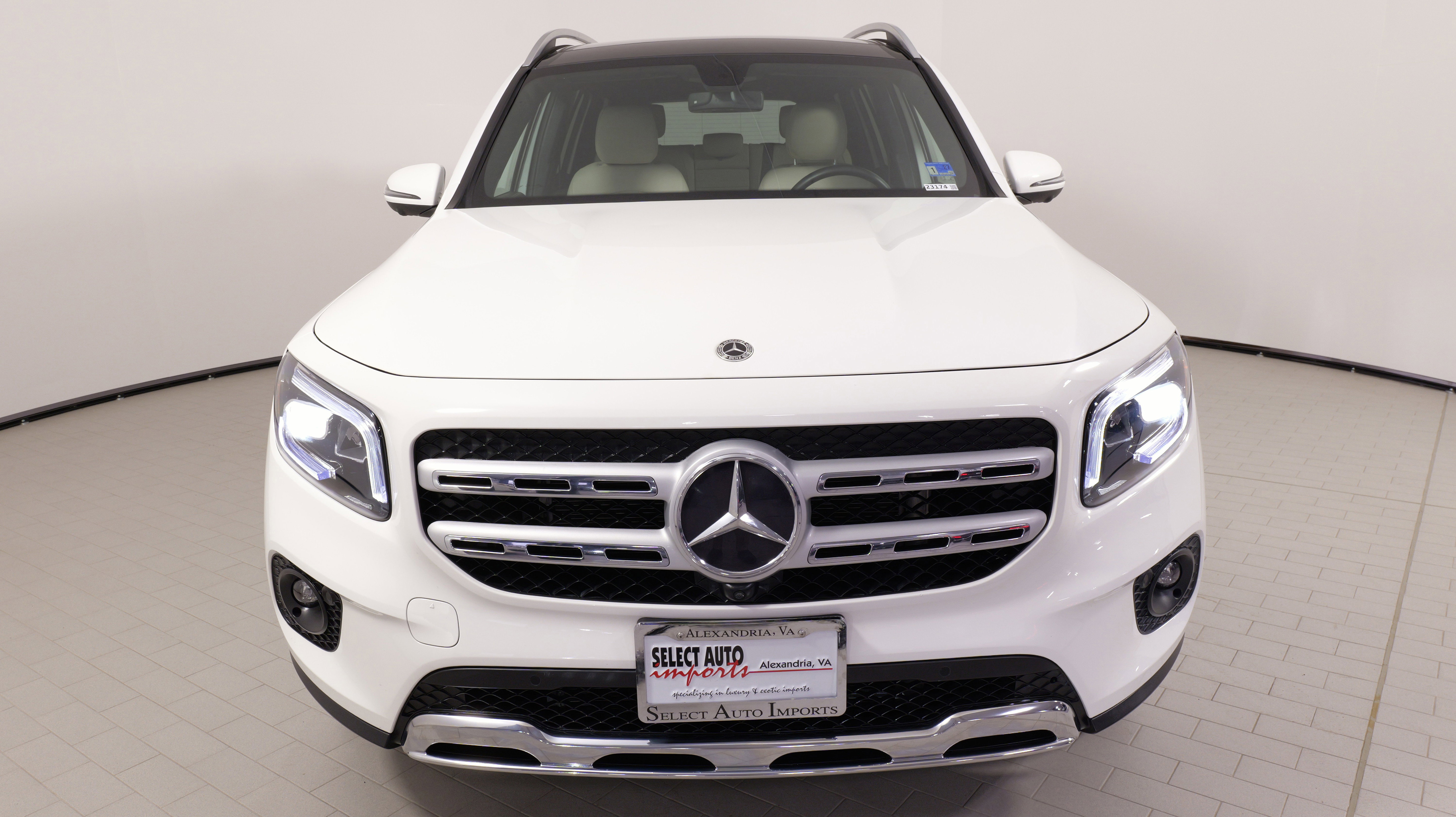Used 2022 Mercedes-Benz GLB 250 4MATIC image 6