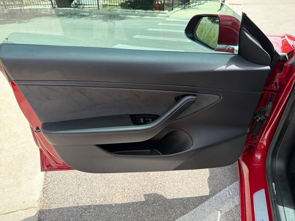 Used 2019 Tesla Model 3 Long Range RWD image 17