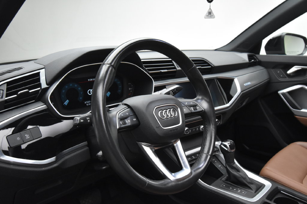 Used 2022 Audi Q3 2.0T Premium Plus AWD/4WD image 11