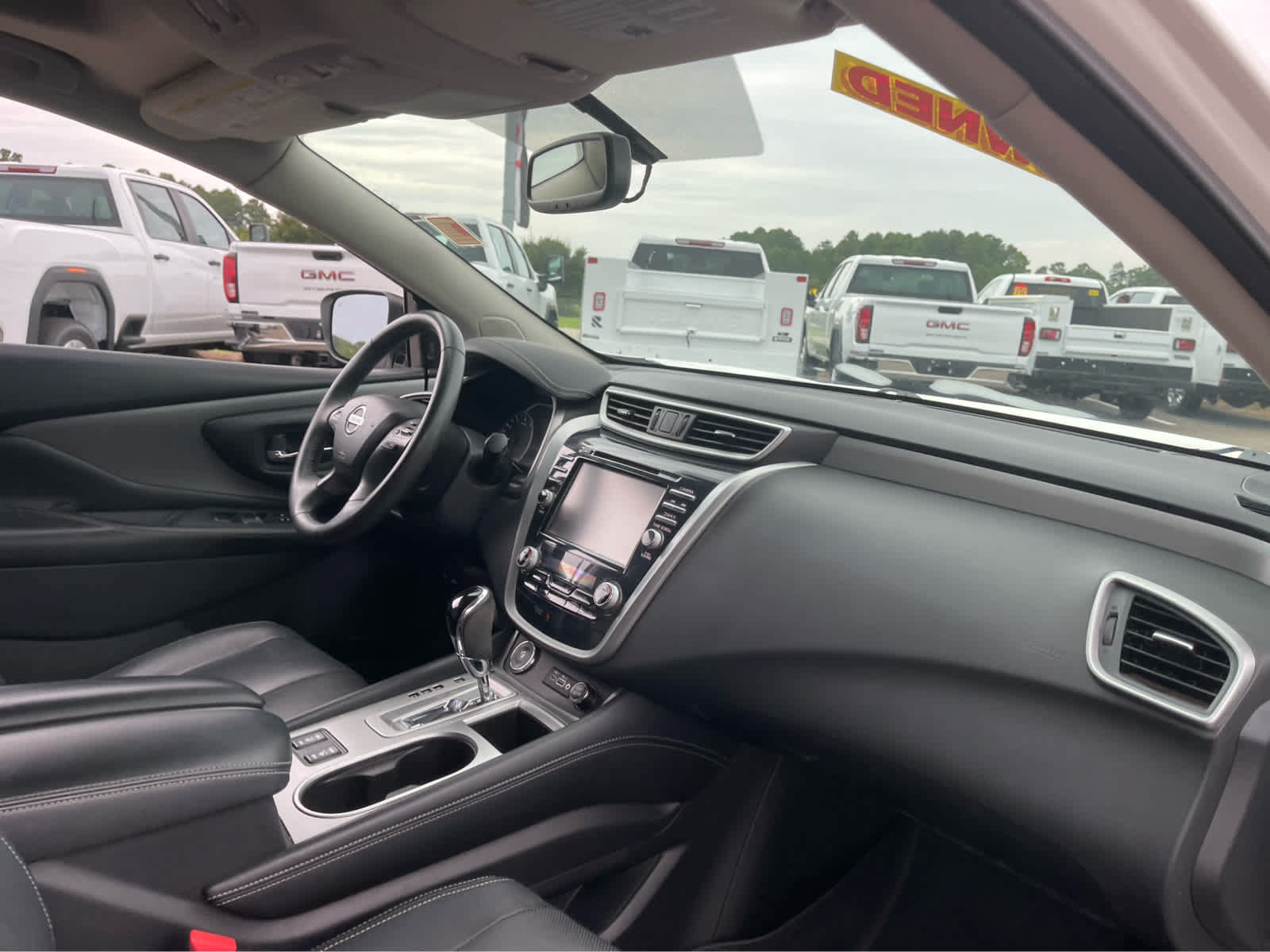 Used 2019 Nissan Murano SV w/ Premium Package FWD image 27