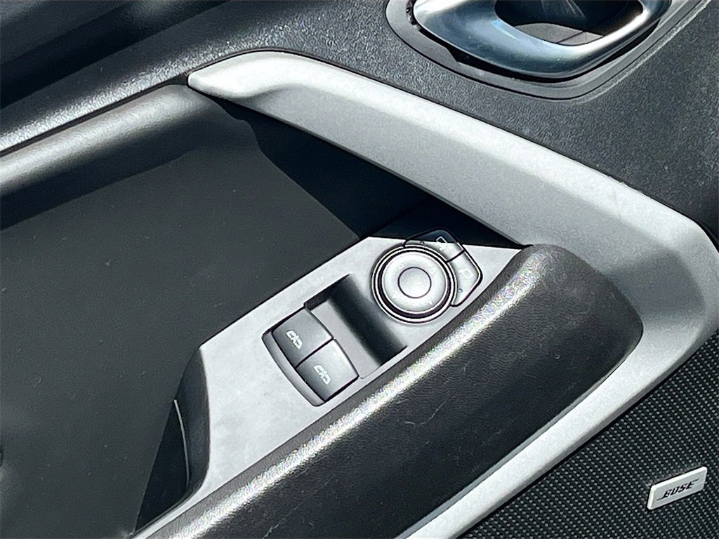 Used 2021 Chevrolet Camaro LT w/ RS Package image 17