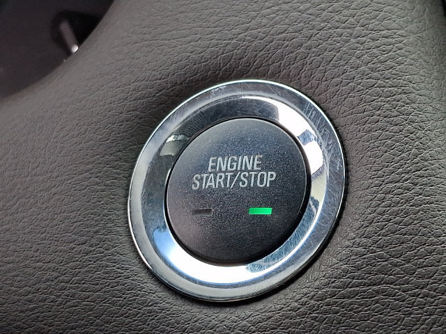 Used 2013 Cadillac XTS Luxury FWD image 23