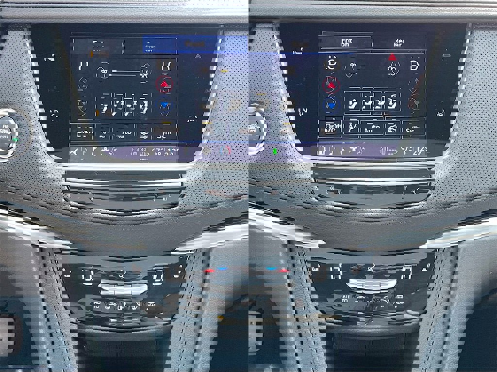 New 2025 Cadillac XT6 Luxury w/ LPO, Floor Liner Package image 27