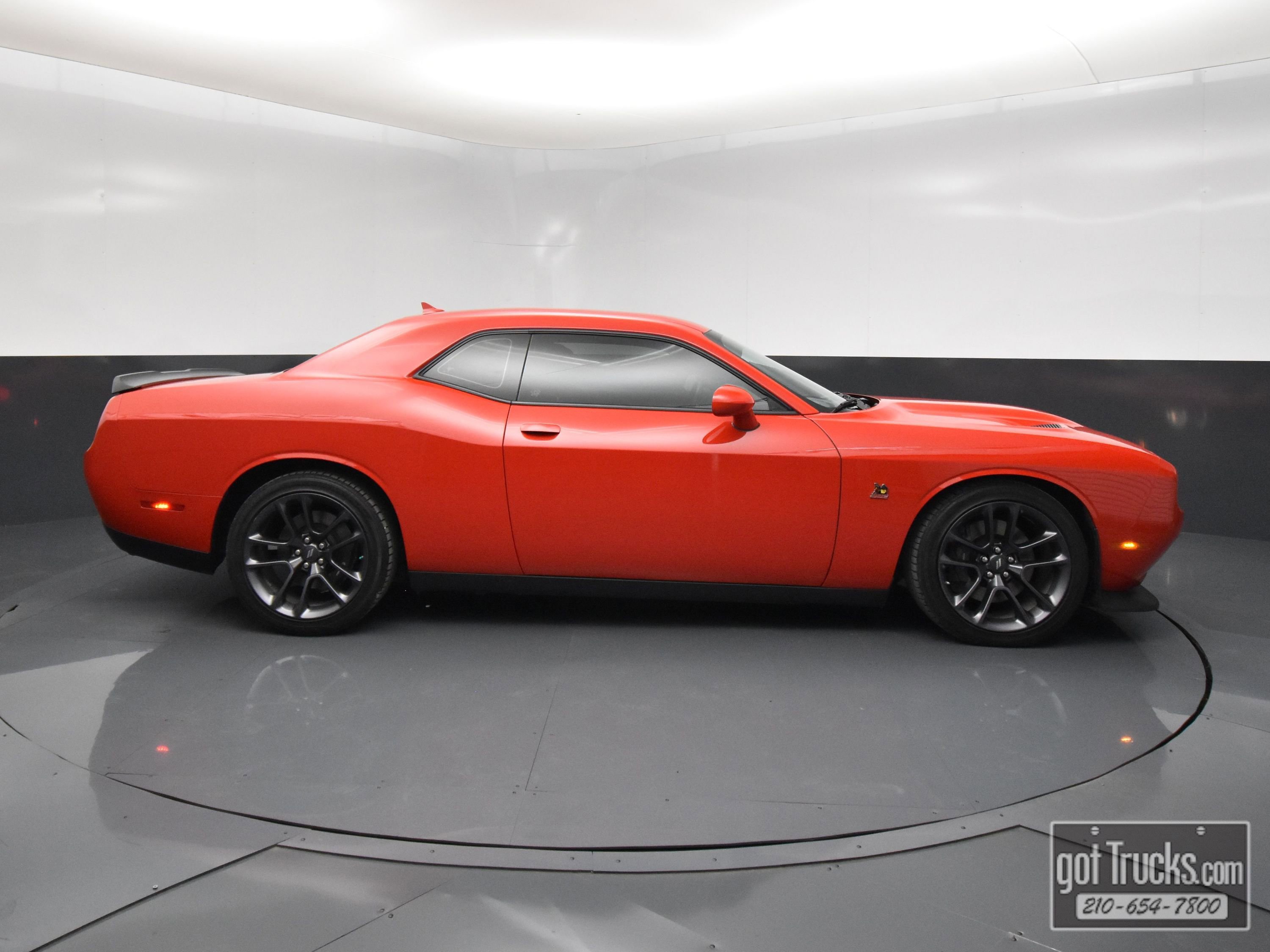 Used 2023 Dodge Challenger R/T Scat Pack RWD image 49