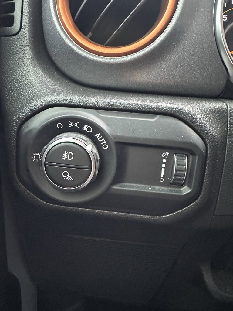 Used 2023 Jeep Gladiator Mojave w/ LED Lighting Group image 13