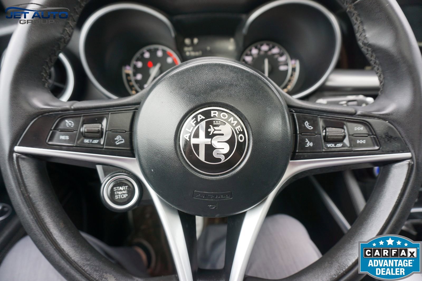 Used 2018 Alfa Romeo Stelvio AWD w/ Cold Weather Package image 40