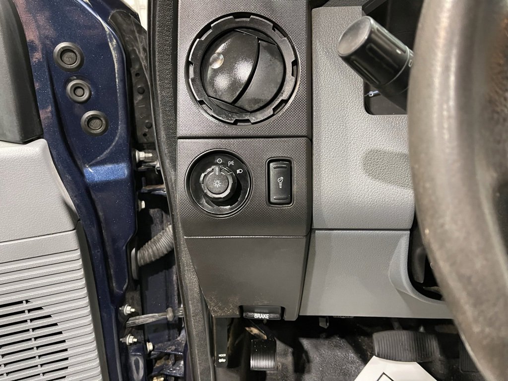 Used 2015 Ford F250 XL w/ Power Equipment Group image 17