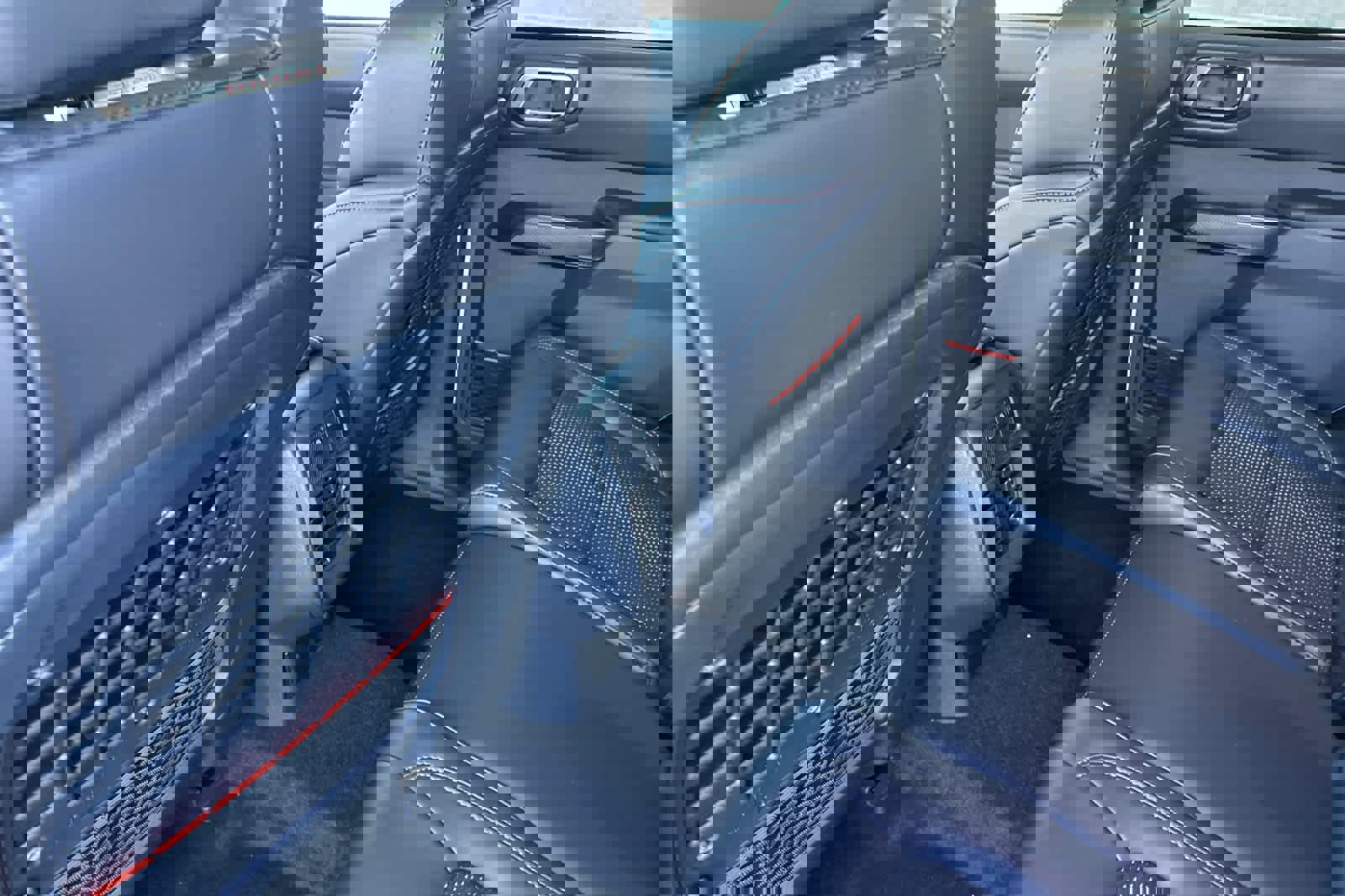 New 2025 Ford Bronco Raptor video 4