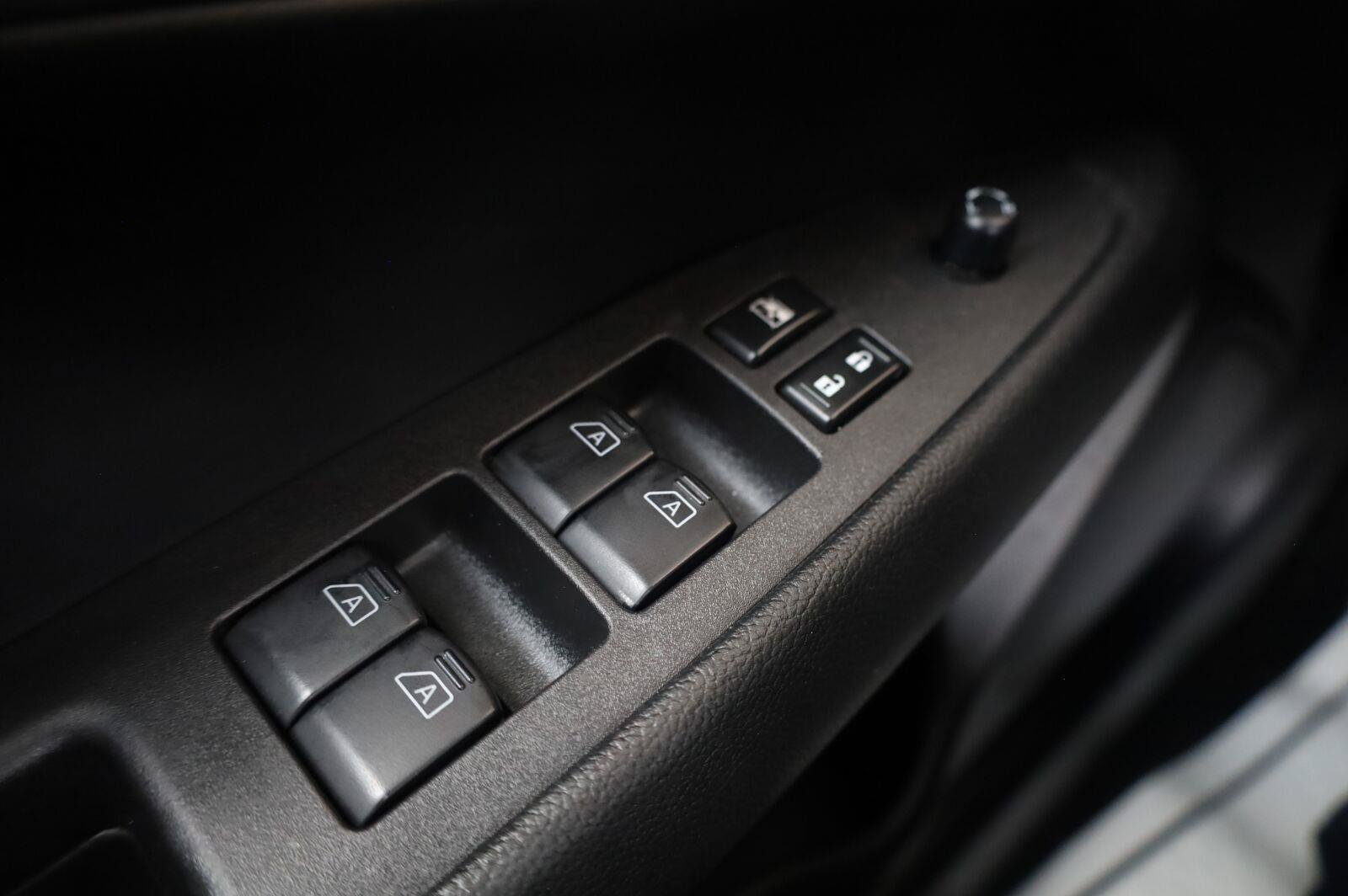 Used 2012 INFINITI G25 x AWD/4WD image 34