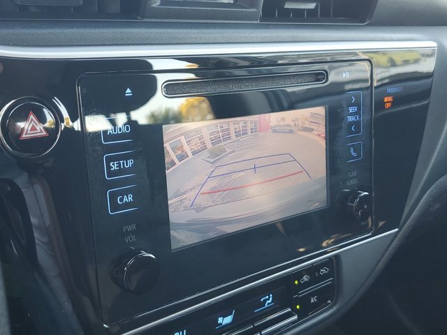 Used 2019 Toyota Corolla LE image 25